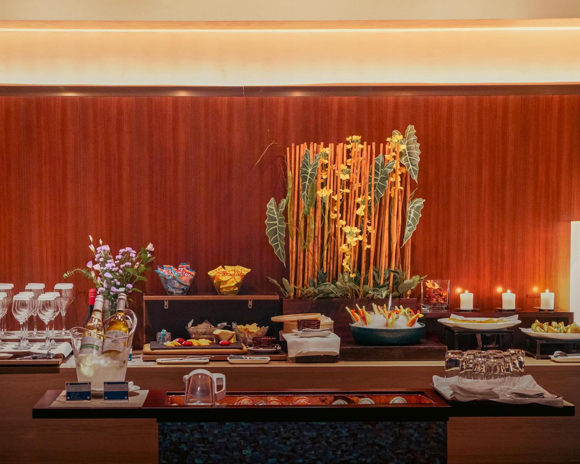 เล สูทส์ จิงเฉิง โฮเต็ล Hotel ไทเป ภายนอก รูปภาพ